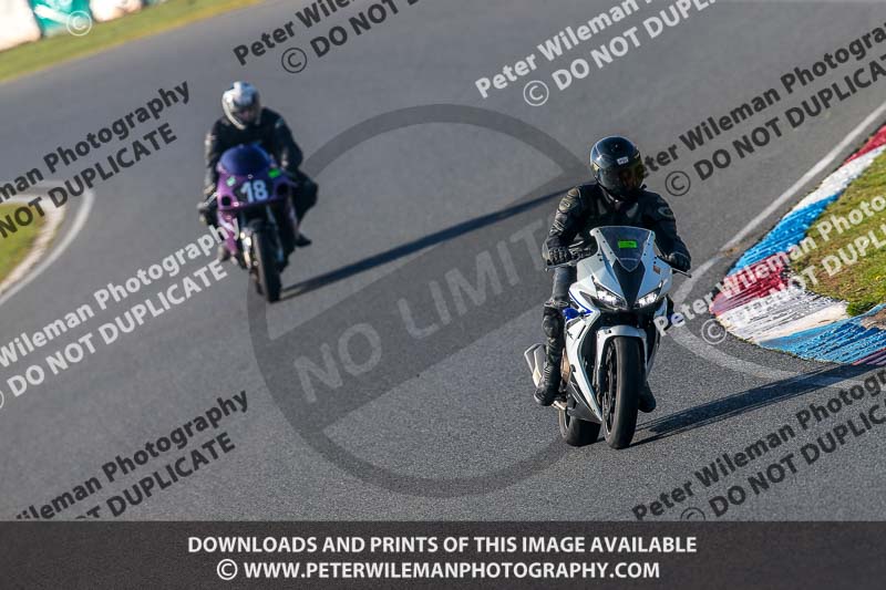 PJM Wedding Photography;enduro digital images;event digital images;eventdigitalimages;mallory park;mallory park photographs;mallory park trackday;mallory park trackday photographs;no limits trackdays;peter wileman photography;racing digital images;trackday digital images;trackday photos
